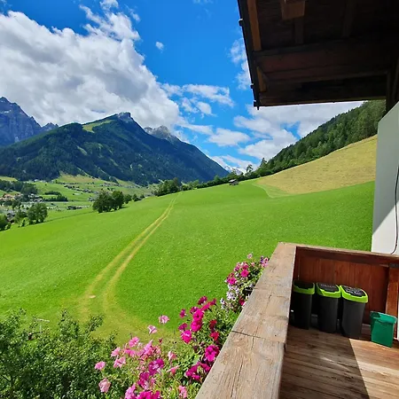 Omesbergerhof Villa Neustift im Stubaital Exterior photo