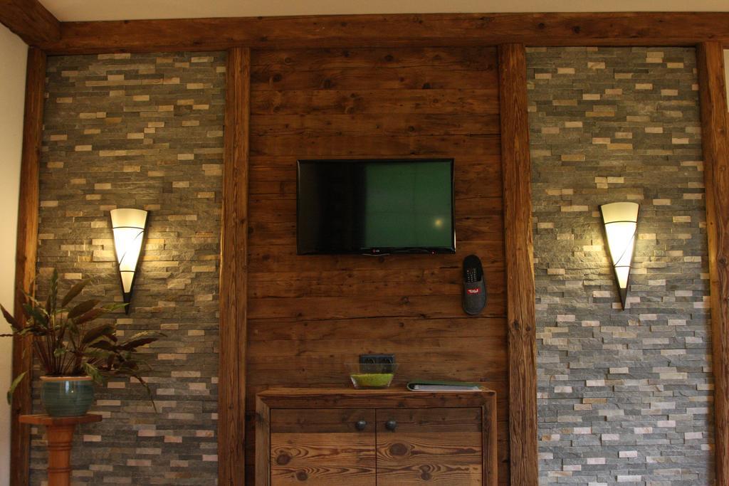 Farm stay Omesbergerhof Neustift im Stubaital